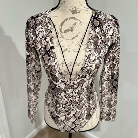 Victoria's Secret Tops - VICTORIA'S SECRET Size Medium Snake Print Deep Scoop Neckline Mesh Back Bodysuit